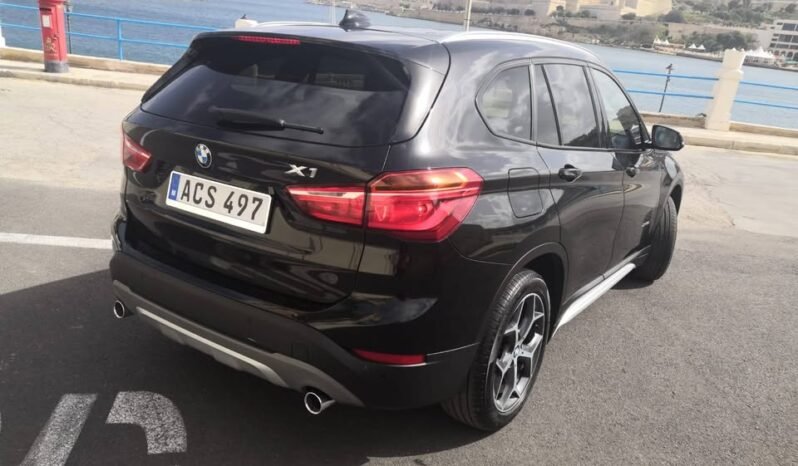 
								BMW X1 Xdrive X-line full									