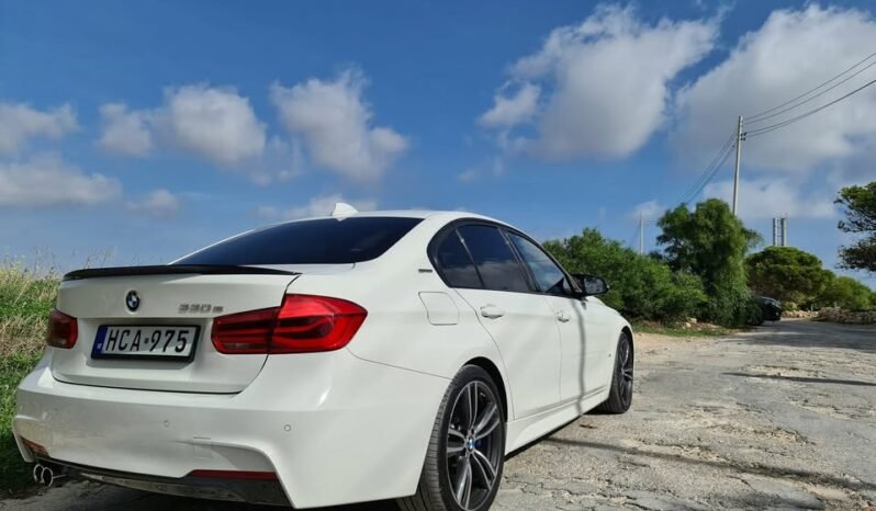 
								BMW 3 Series 330e Msport Plug-in Hybrid full									