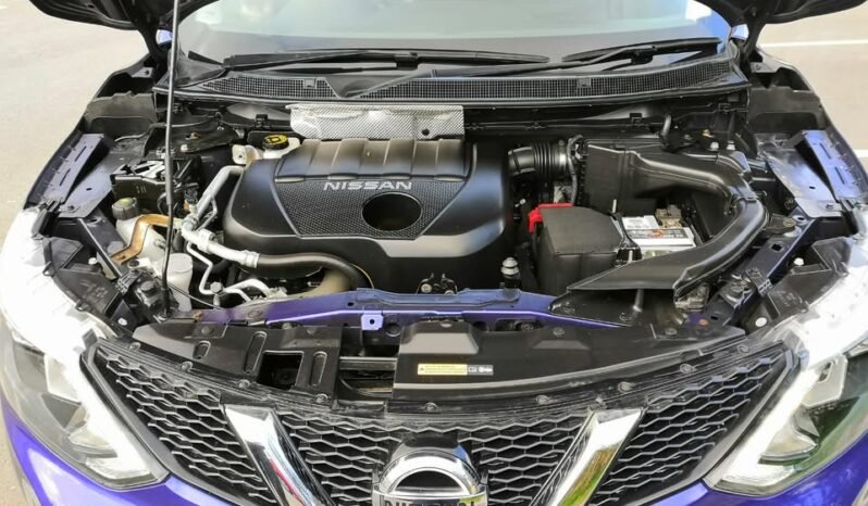 
								Nissan Qashqai TEKNA full									