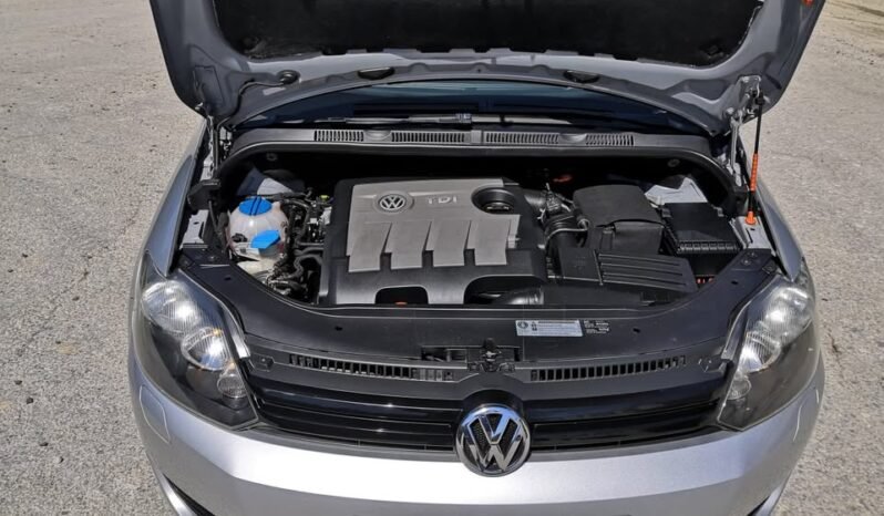 
								Volkswagen Golf Plus MK6 full									